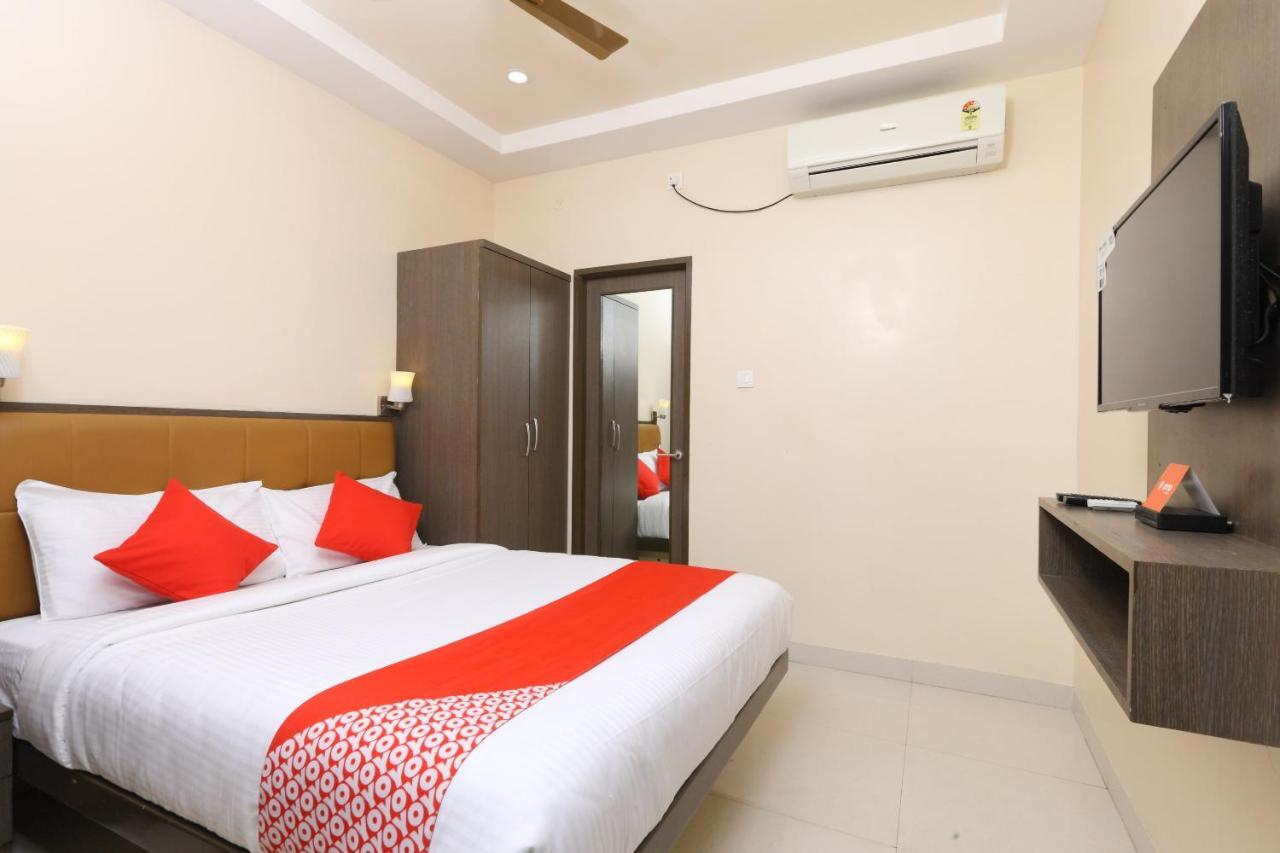 Oyo 14934 Kalyani Grand Chennai Exterior foto