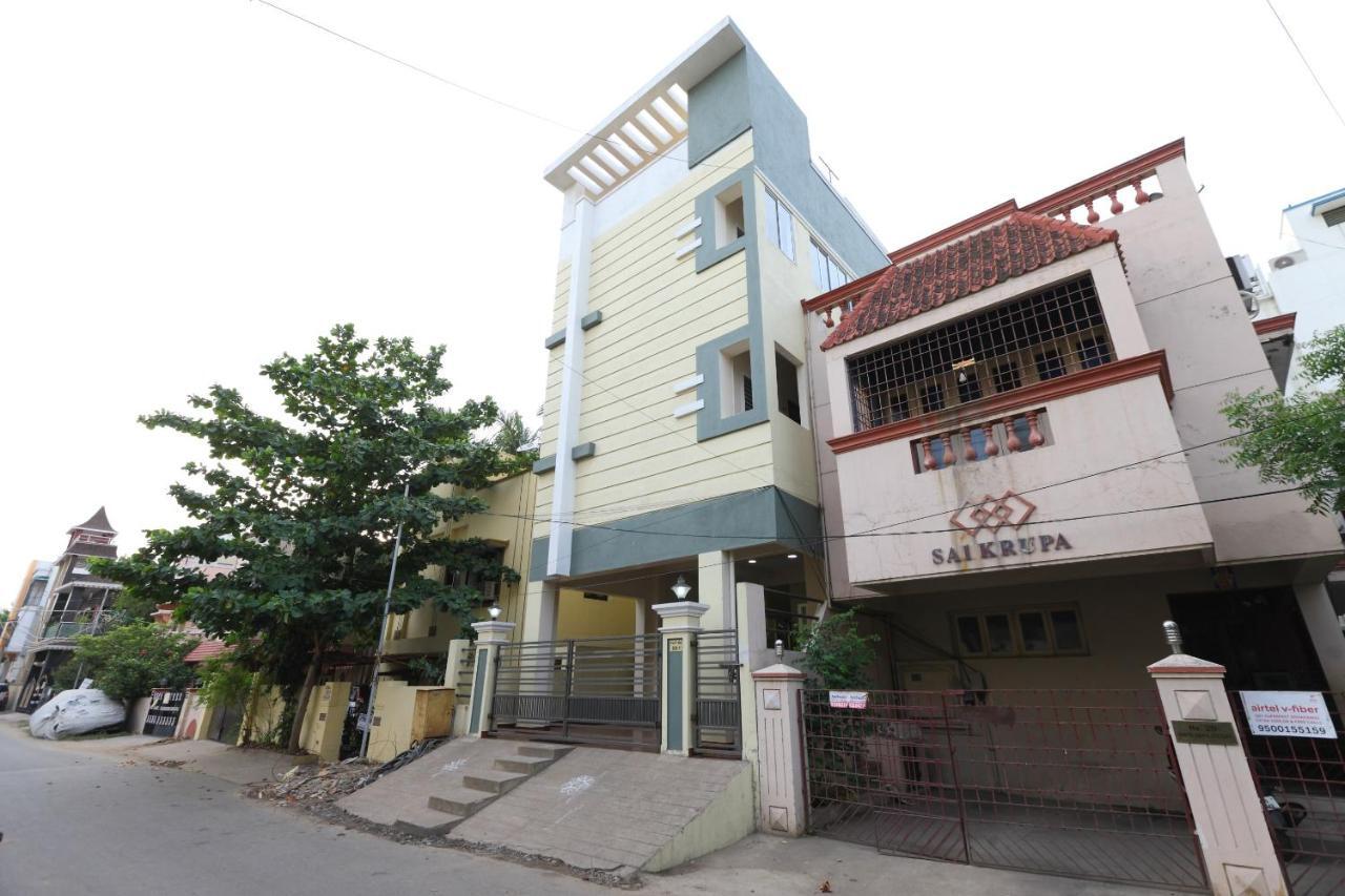 Oyo 14934 Kalyani Grand Chennai Exterior foto