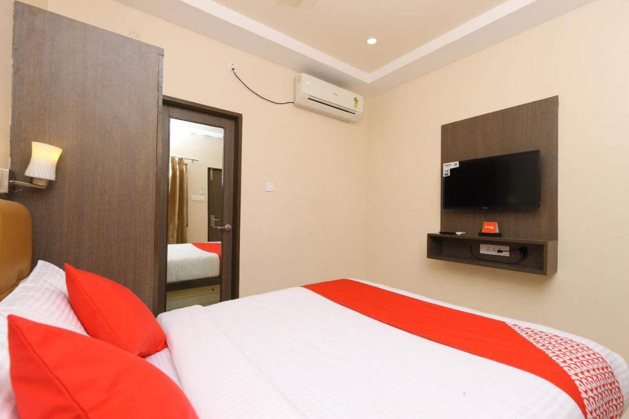 Oyo 14934 Kalyani Grand Chennai Exterior foto